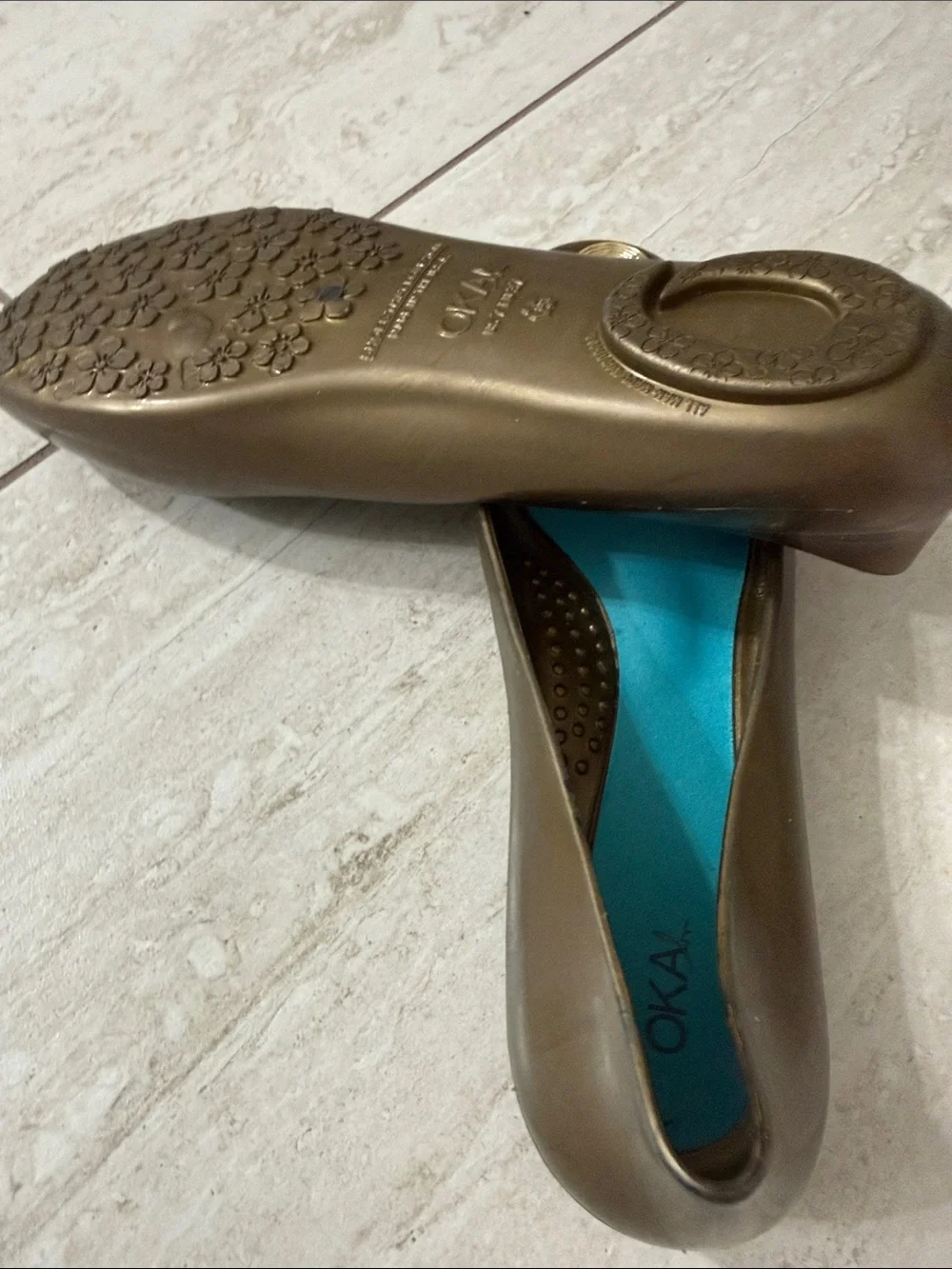 OKA b. Bronze Ballet Flats with Turquoise Insole..size 7…new